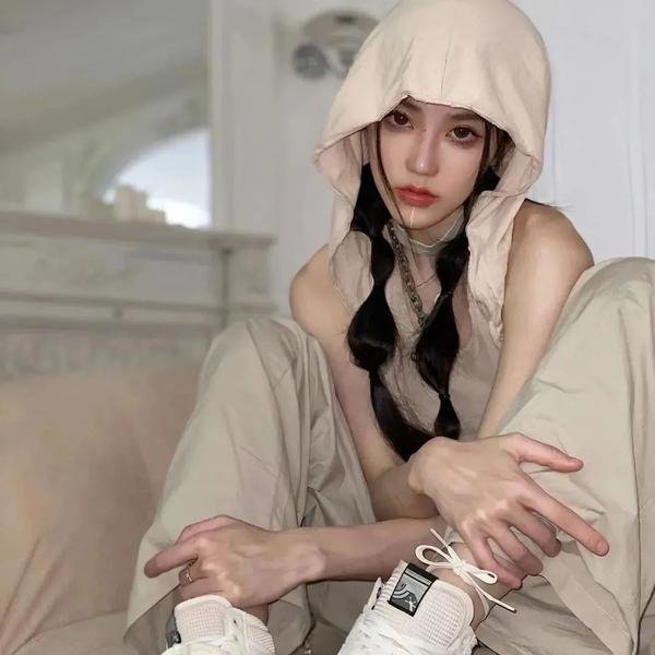 危城谜案
